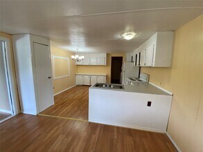 205 Rd 3401 in Cleveland, TX - Building Photo - Building Photo