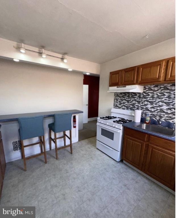 property at 304 E Front St