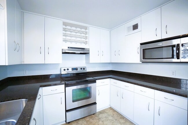 property at 6008 Inwood Dr