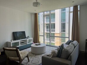 1600 Barton Springs Rd, Unit 2302 in Austin, TX - Foto de edificio - Building Photo