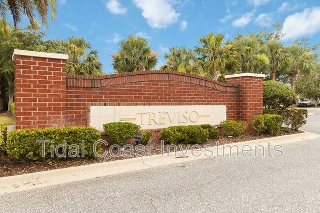 113 Carina Cir