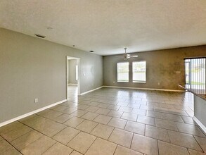 4513 Windy Hammock Way in Palmetto, FL - Building Photo - Building Photo