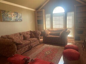 1414 Melody Ln in Carrollton, TX - Building Photo - Building Photo