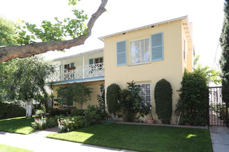 9928 Robbins Dr in Beverly Hills, CA - Building Photo - Primary Photo