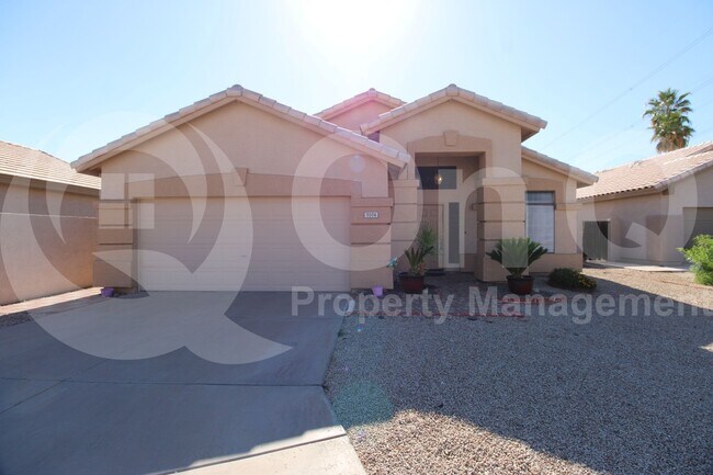 7074 S Heather Dr in Tempe, AZ - Building Photo - Building Photo