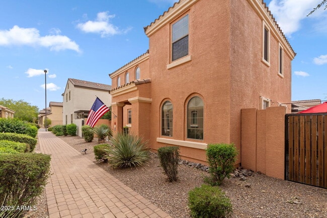 2110 S Seton Ave in Gilbert, AZ - Building Photo - Building Photo