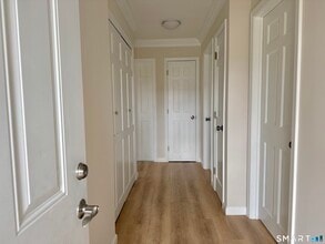 194 High Ridge Ave in Ridgefield, CT - Building Photo - Building Photo