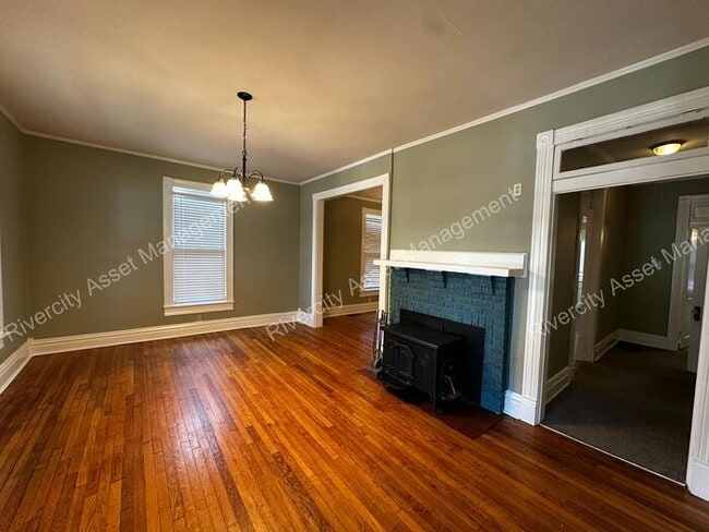 1387 Linden Ave in Memphis, TN - Building Photo - Building Photo