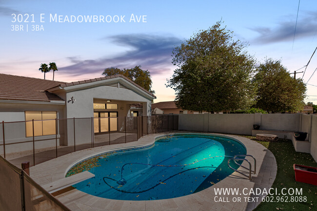 3021 E Meadowbrook Ave in Phoenix, AZ - Building Photo - Building Photo