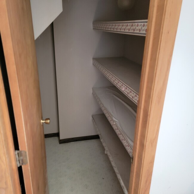 205 Grape St in Albert City, IA - Building Photo - Building Photo