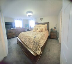 8054 Ortonville Rd in Clarkston, MI - Building Photo - Building Photo