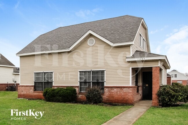 10244 Budtime Ln in Dallas, TX - Foto de edificio - Building Photo