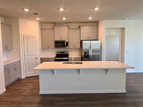 3210 Arch Ave in Ormond Beach, FL - Building Photo - Building Photo