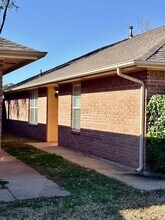 806 Beaumont Square in Norman, OK - Building Photo - Building Photo