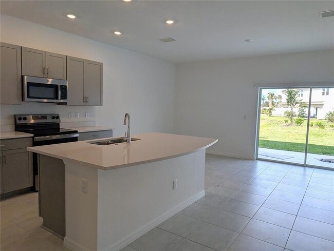 15109 Cuzcorro Ct in Nokomis, FL - Building Photo - Building Photo