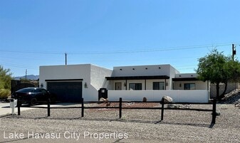 1370 Park Terrace Ave