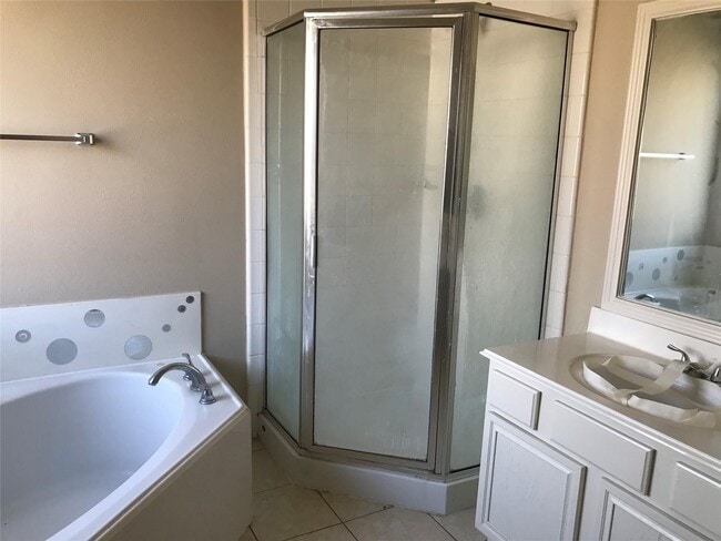 13910 Fraser Lake Ln