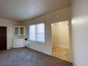 1324 Summer St in Eureka, CA - Building Photo - Building Photo