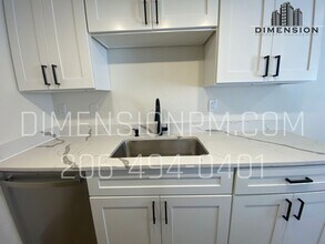 3513 S 160th St in Seatac, WA - Building Photo - Building Photo