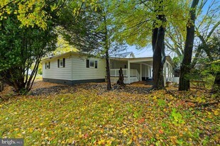 667 S Broadway in Pennsville Township, NJ - Building Photo