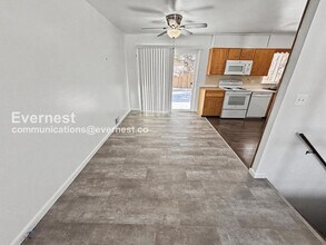 6822 Moore St in Arvada, CO - Building Photo - Building Photo