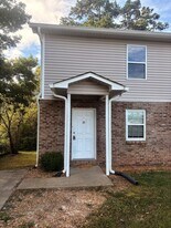 31 Agappa Ln in Ringgold, GA - Building Photo