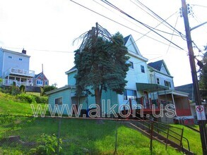 2314 Wellington St in Pittsburgh, PA - Building Photo - Building Photo