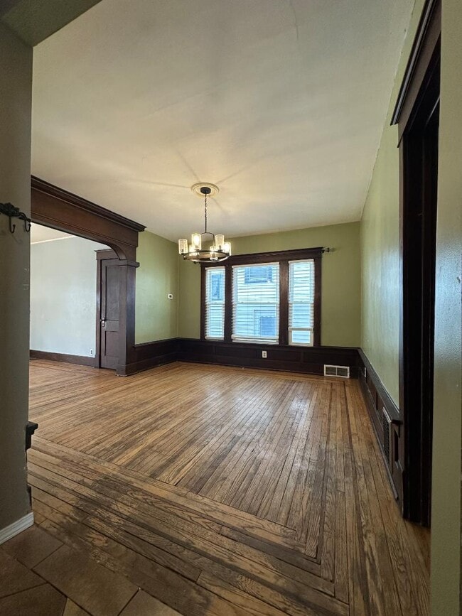 252 Cumberland Ave in Buffalo, NY - Foto de edificio - Building Photo