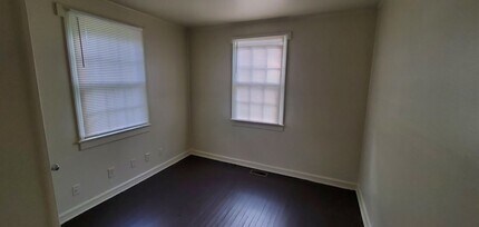 1317 Mayfair Ave in Greensboro, NC - Building Photo - Building Photo