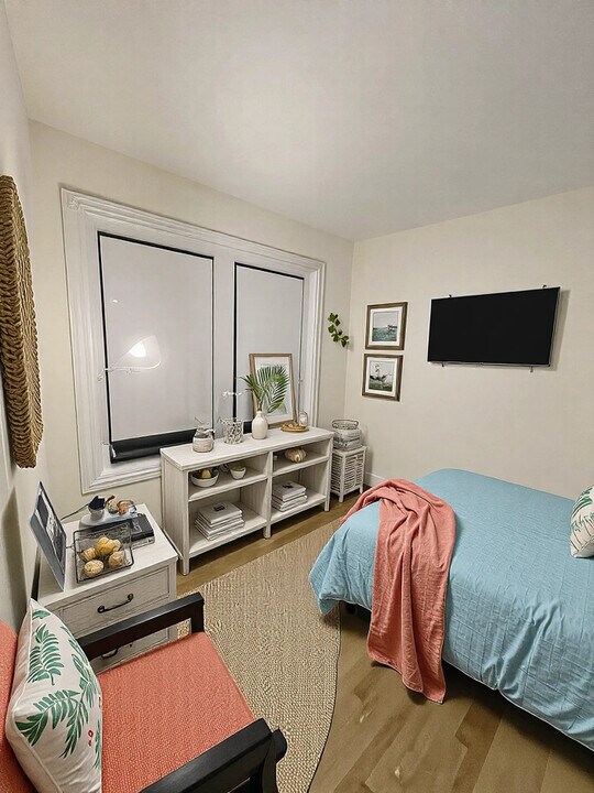 1340 Commonwealth Ave in Boston, MA - Building Photo