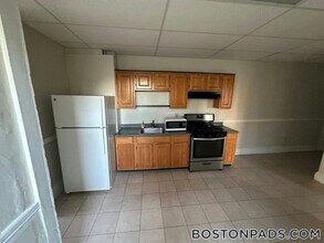 183 Harvard St in Cambridge, MA - Building Photo - Building Photo