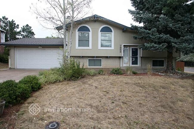 property at 7388 S Quebec Ct