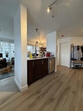 46289 Yale Rd in Chilliwack, BC - Building Photo - Building Photo