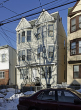 152 Boyd Ave in Jersey City, NJ - Building Photo - Building Photo