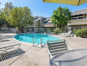 3730 S Bear St in Santa Ana, CA - Building Photo - Building Photo