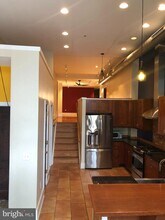 212 S 45th St in Philadelphia, PA - Building Photo - Building Photo