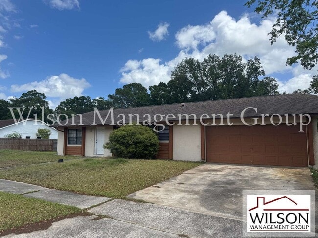 property at 701 Kings Cove Ct