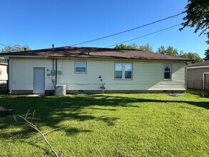 801 E Fort Worth St in Broken Arrow, OK - Building Photo - Building Photo