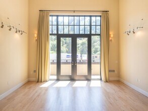 6 Tamalpais Commons Ln in Mill Valley, CA - Building Photo - Building Photo