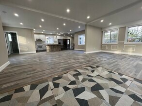 324 Farrington St in Quincy, MA - Foto de edificio - Building Photo