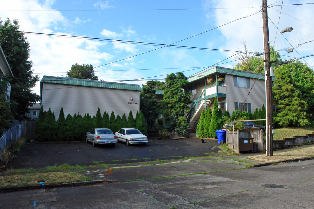 1328-1346 SE Boise St in Portland, OR - Building Photo