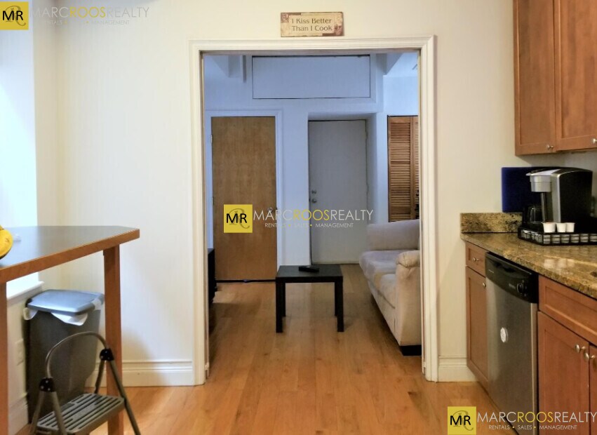 64 Louis Prang St, Unit 3 in Boston, MA - Building Photo