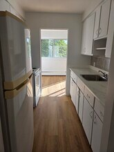 250 Alexis-Nihon Boul in St. Laurent, QC - Building Photo - Building Photo