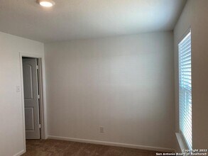 3955 Trail de Paris in New Braunfels, TX - Foto de edificio - Building Photo
