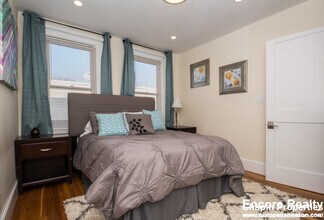 30 Clay St in Cambridge, MA - Building Photo - Building Photo