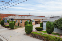 1300 W 134th St in Gardena, CA - Foto de edificio - Building Photo