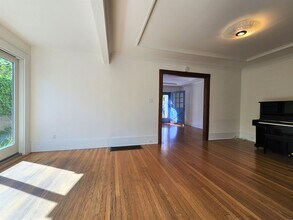 440 Channing Ave in Palo Alto, CA - Building Photo - Building Photo