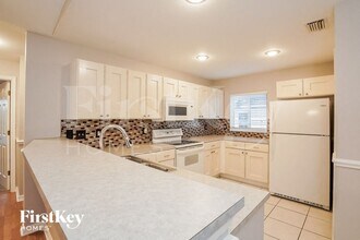 5003 Barth St in Lehigh Acres, FL - Building Photo - Building Photo