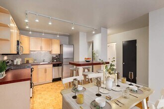 Garrison Apartments in Calgary, AB - Building Photo - Building Photo