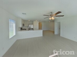 1613 Parlier St in McKinney, TX - Building Photo - Building Photo